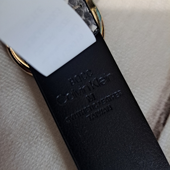 Calvin Klein Snake Print Reversible Belt Size Med - Picture 8 of 8